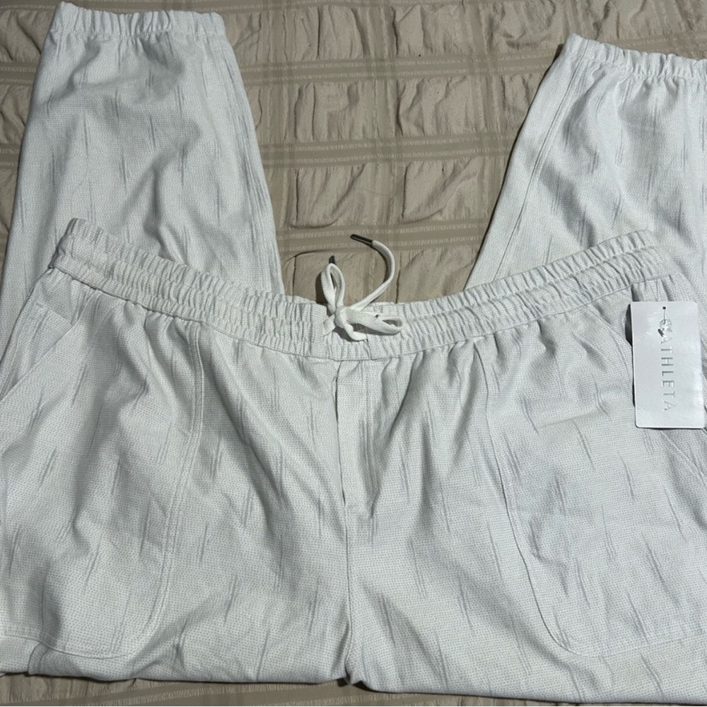 Athleta Farallon Printed Joggers |NWT| White/Gray | Size 26 (3X)